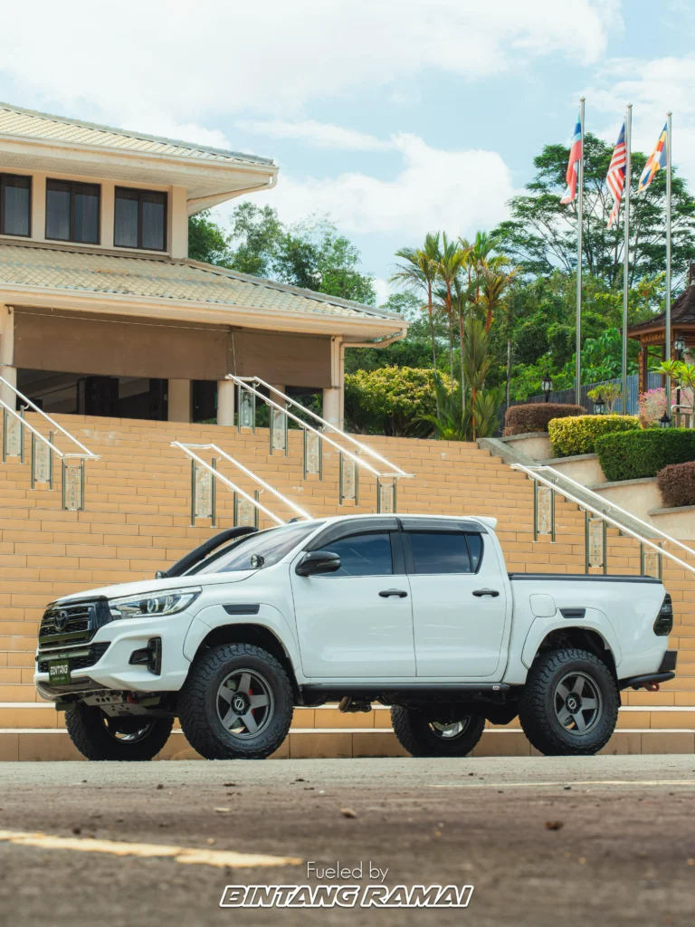 Hilux-5-2