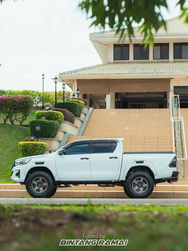Hilux-5-3