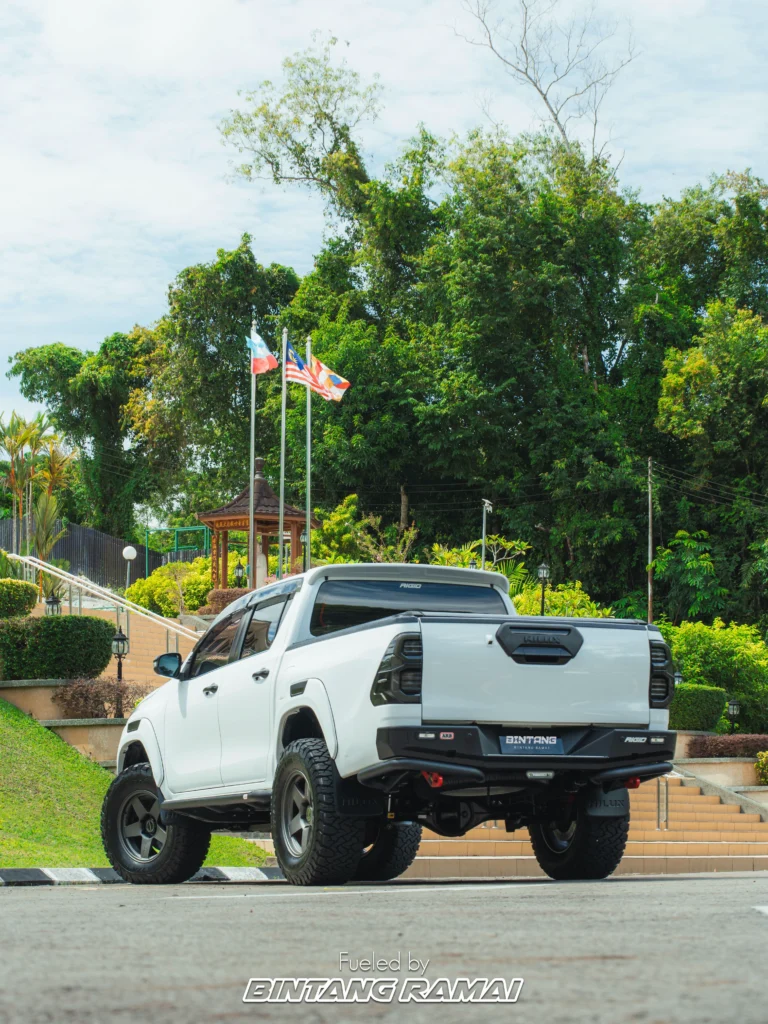Hilux-5-4