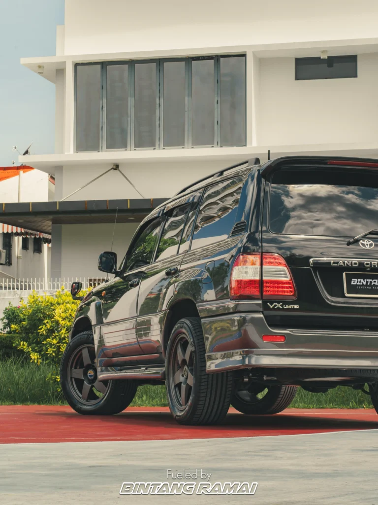 LandCruiser-100-1-3