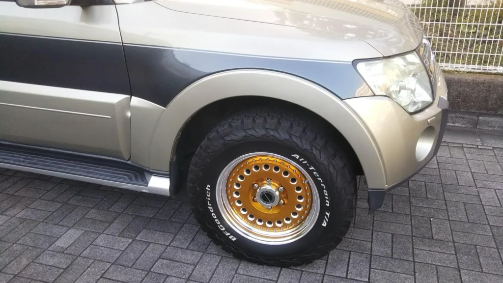 PAJERO-1-2