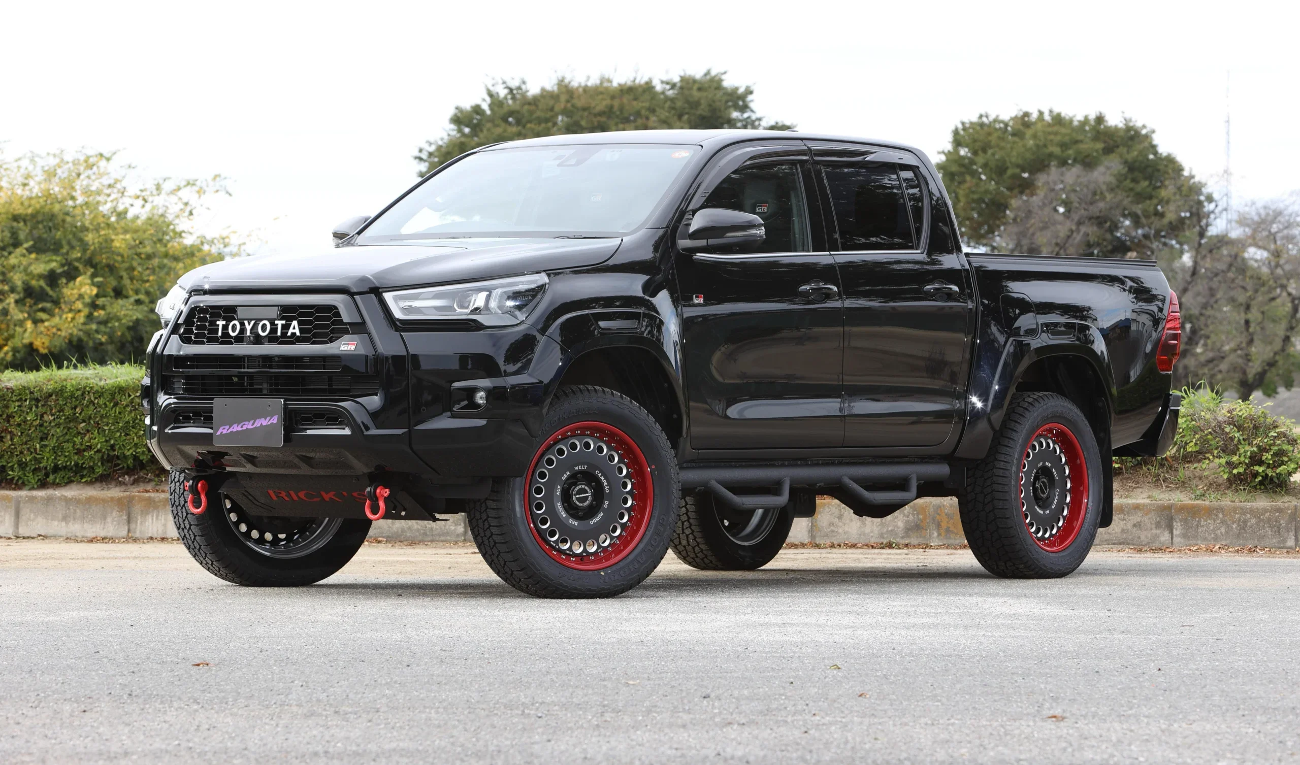Hilux-1-1
