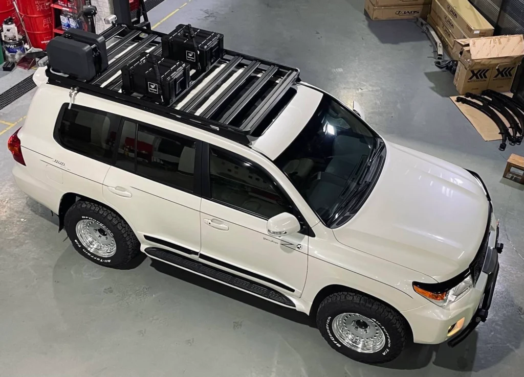 LandCruiser-200-3-3