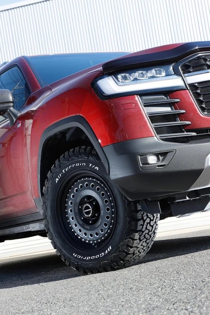LandCruiser-300-5-2