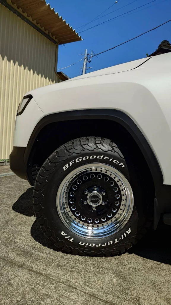 LandCruiser-300-7-3