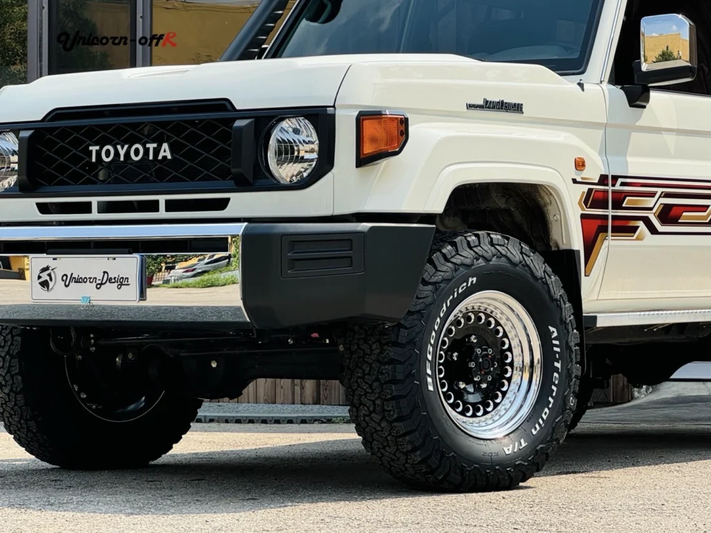 LandCruiser-70-4-4