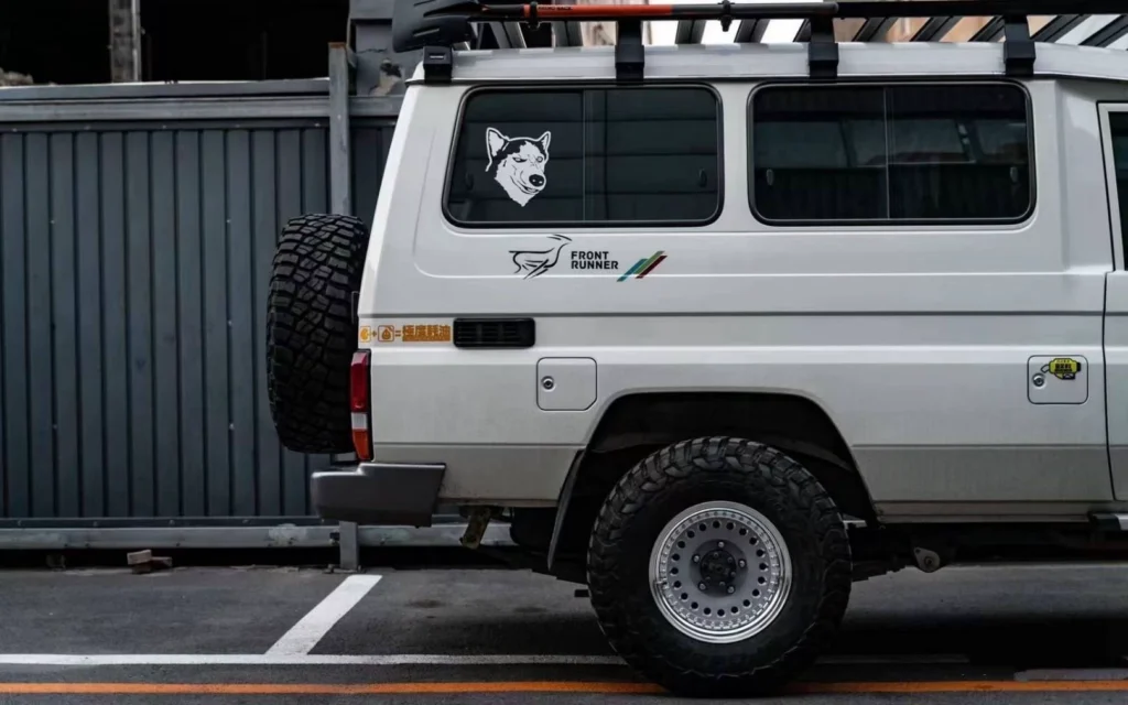 LandCruiser-70-12-4