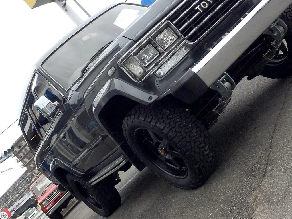 LandCruiser-60-1-3