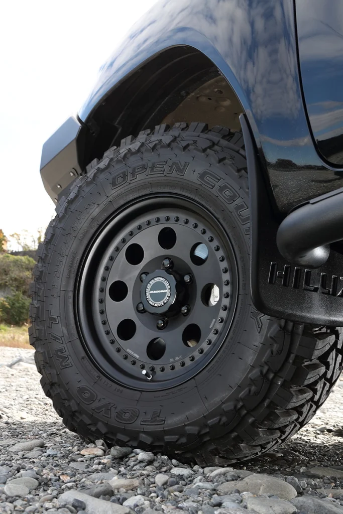 Hilux-10-2