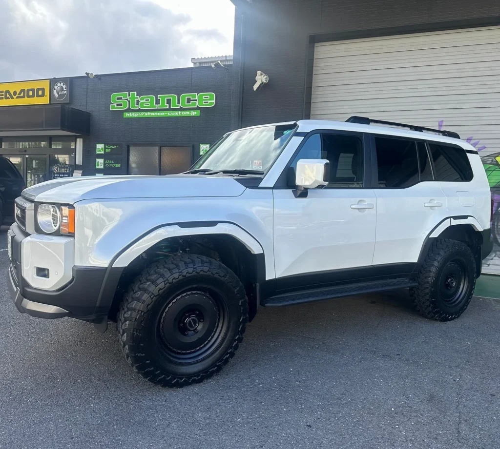 LandCruiser-250-1-2