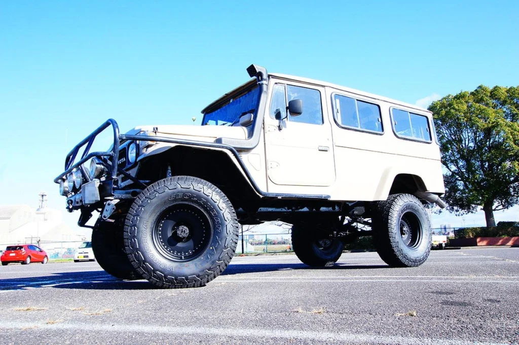 LandCruiser-40-1-2