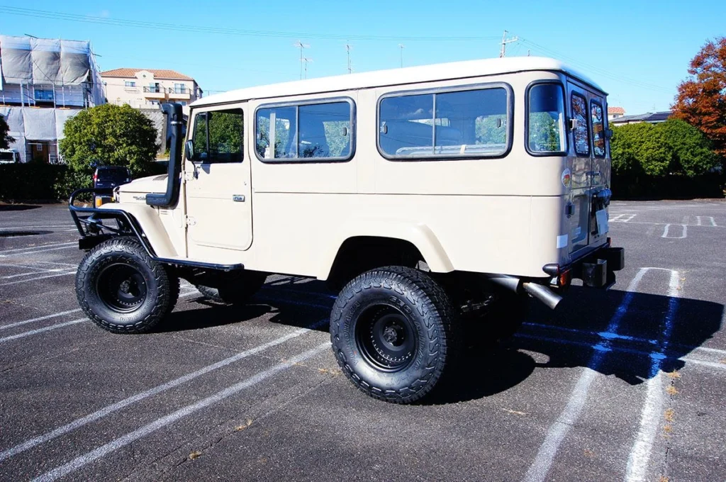 LandCruiser-40-1-3