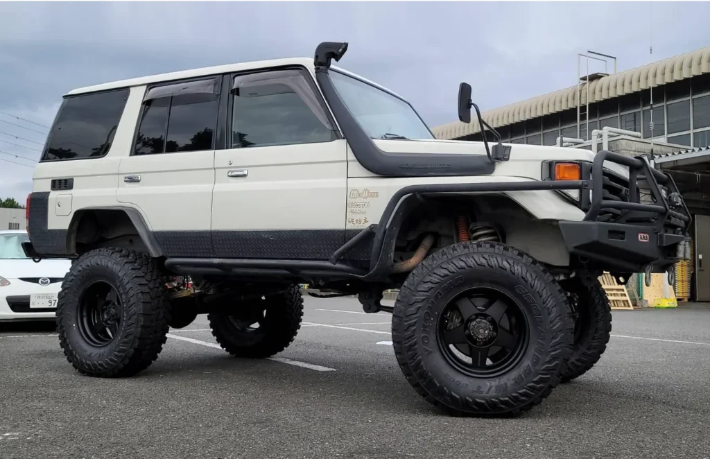 LandCruiser-70-9-1