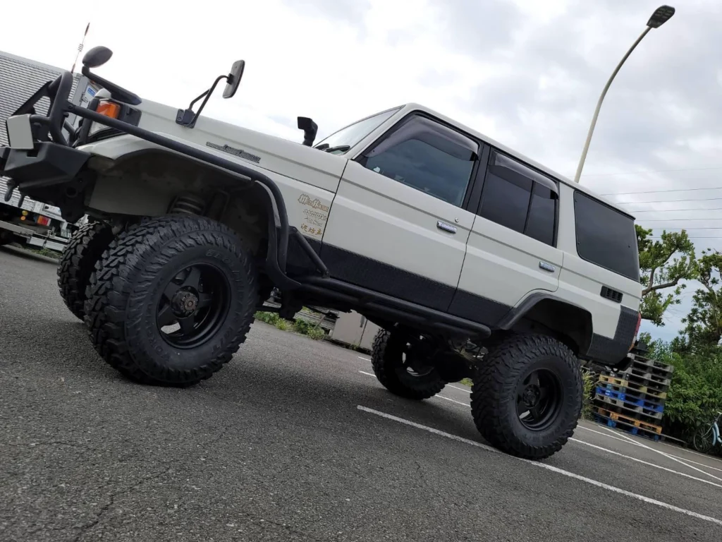 LandCruiser-70-9-2
