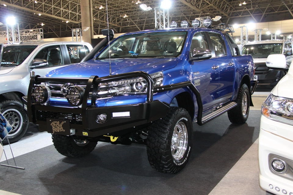 Hilux-2-1