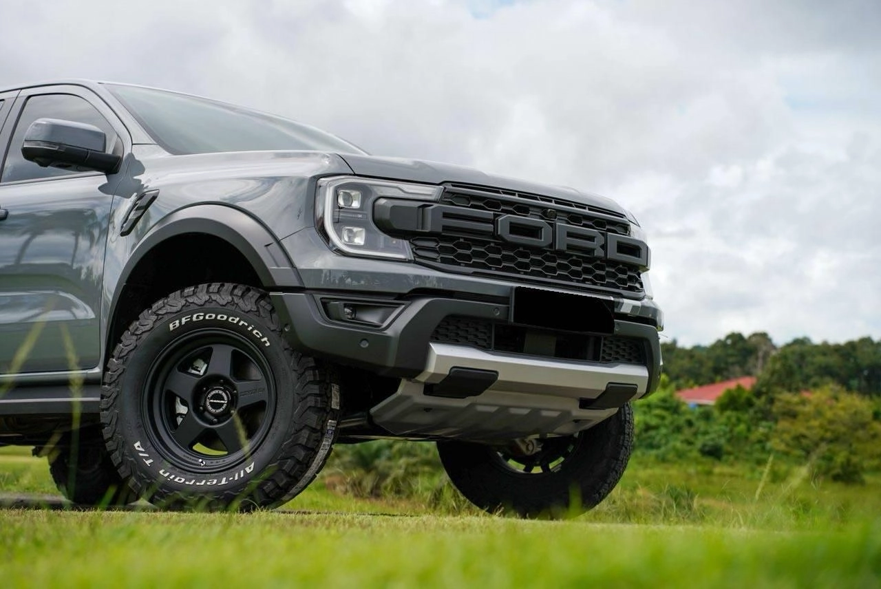 F150-RAPTOR-3-1