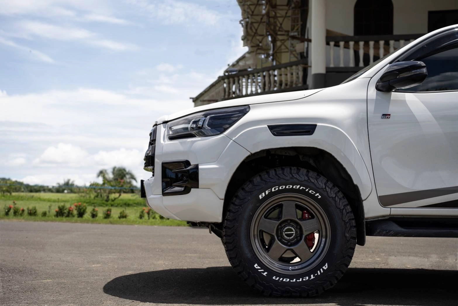 Hilux-8-1