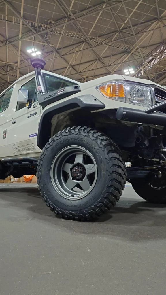 LandCruiser-70-8-2