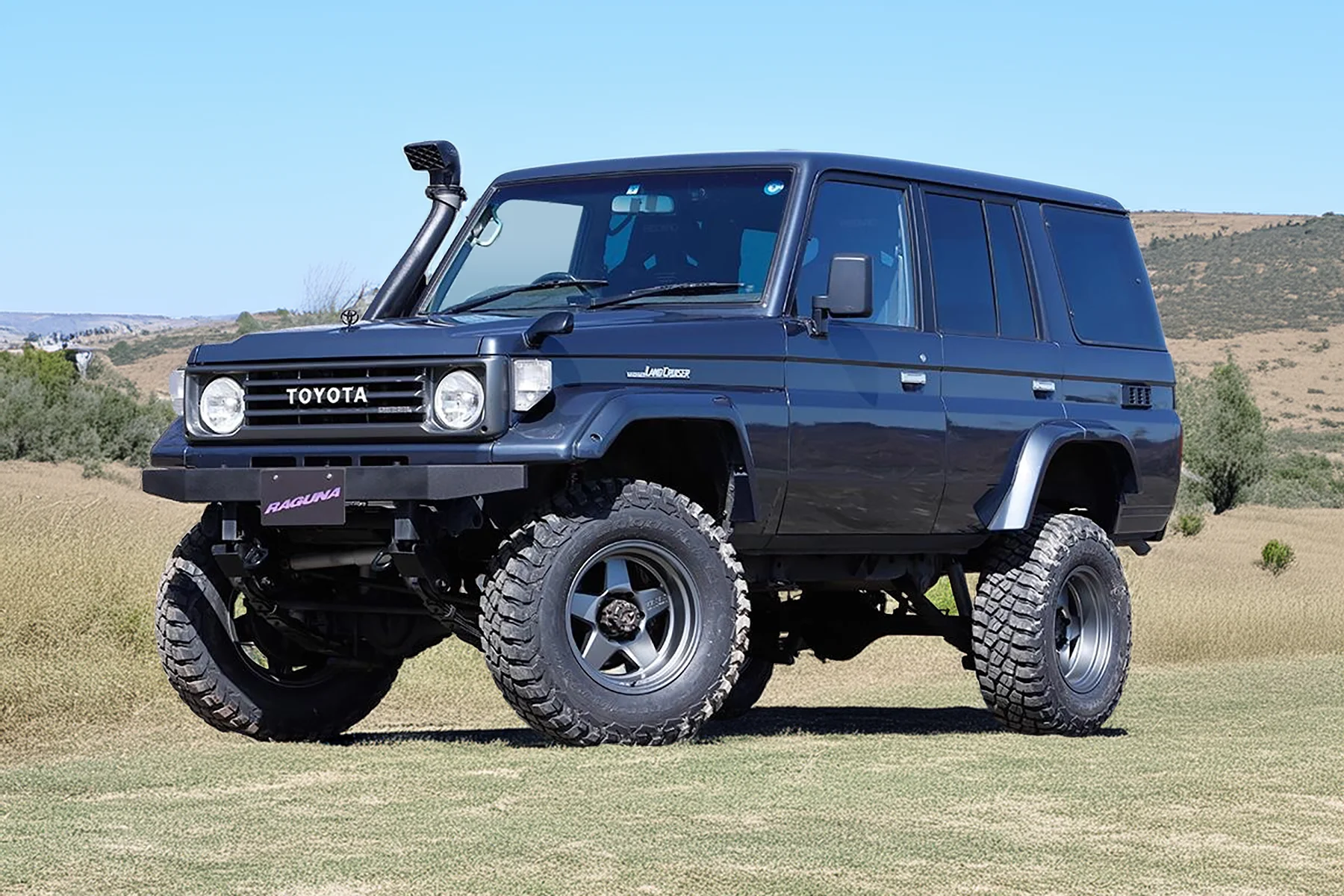 LandCruiser-70-2-1