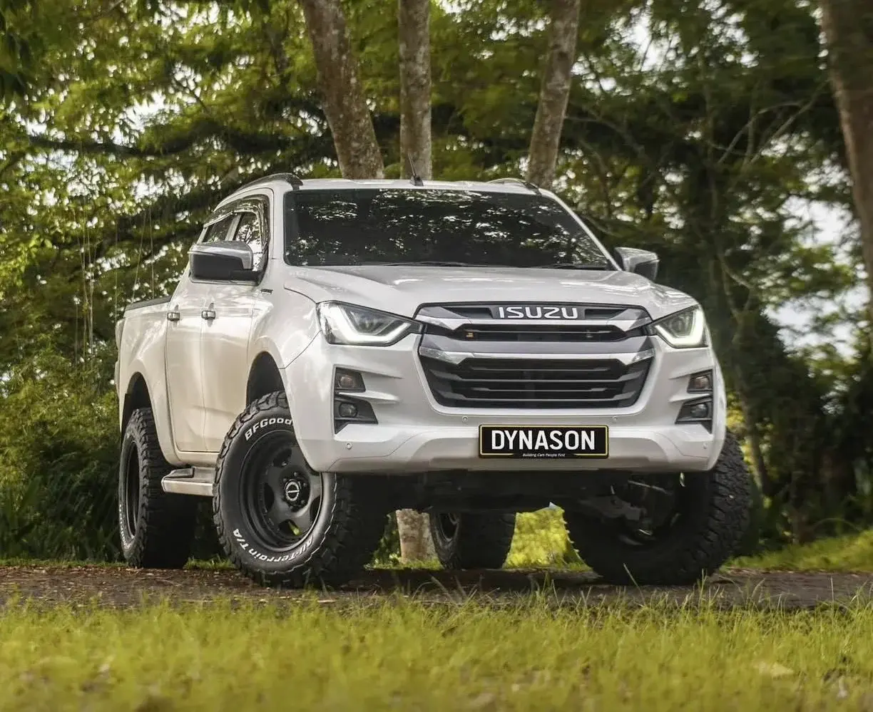 D-MAX-1-1