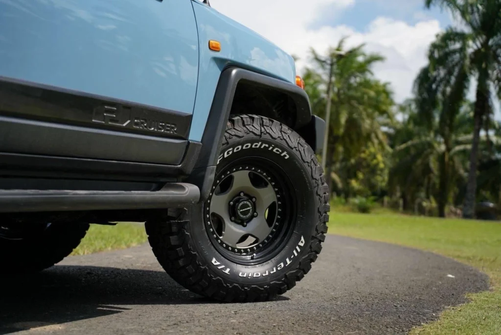 FJ-Cruiser-1-4