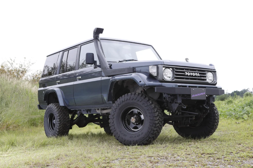LandCruiser-70-14-1