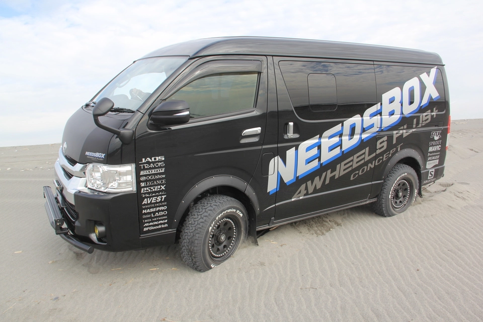 HIACE-2-3
