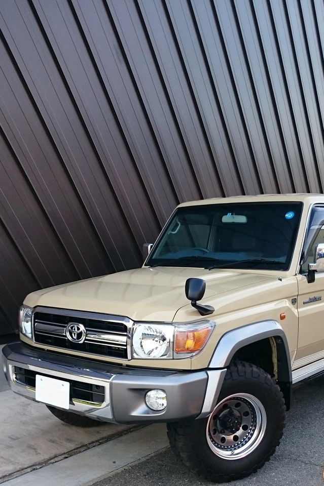 LandCruiser-70-19-1