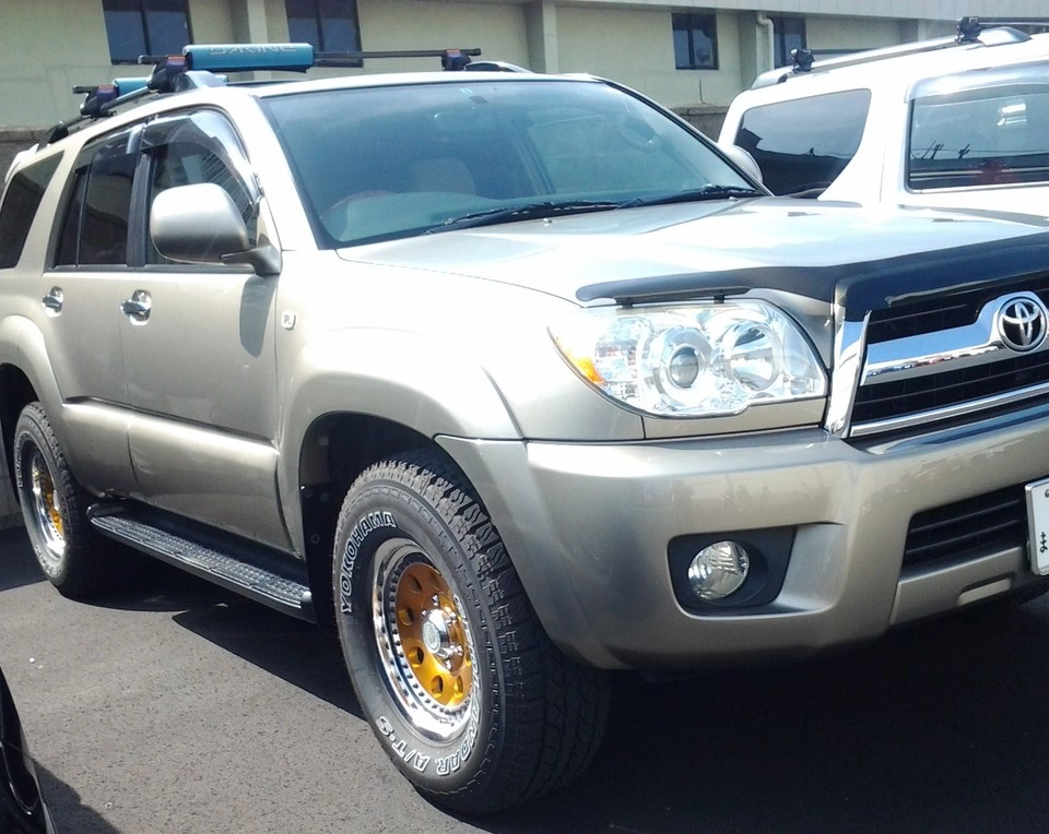 HiluxSurf-215-4